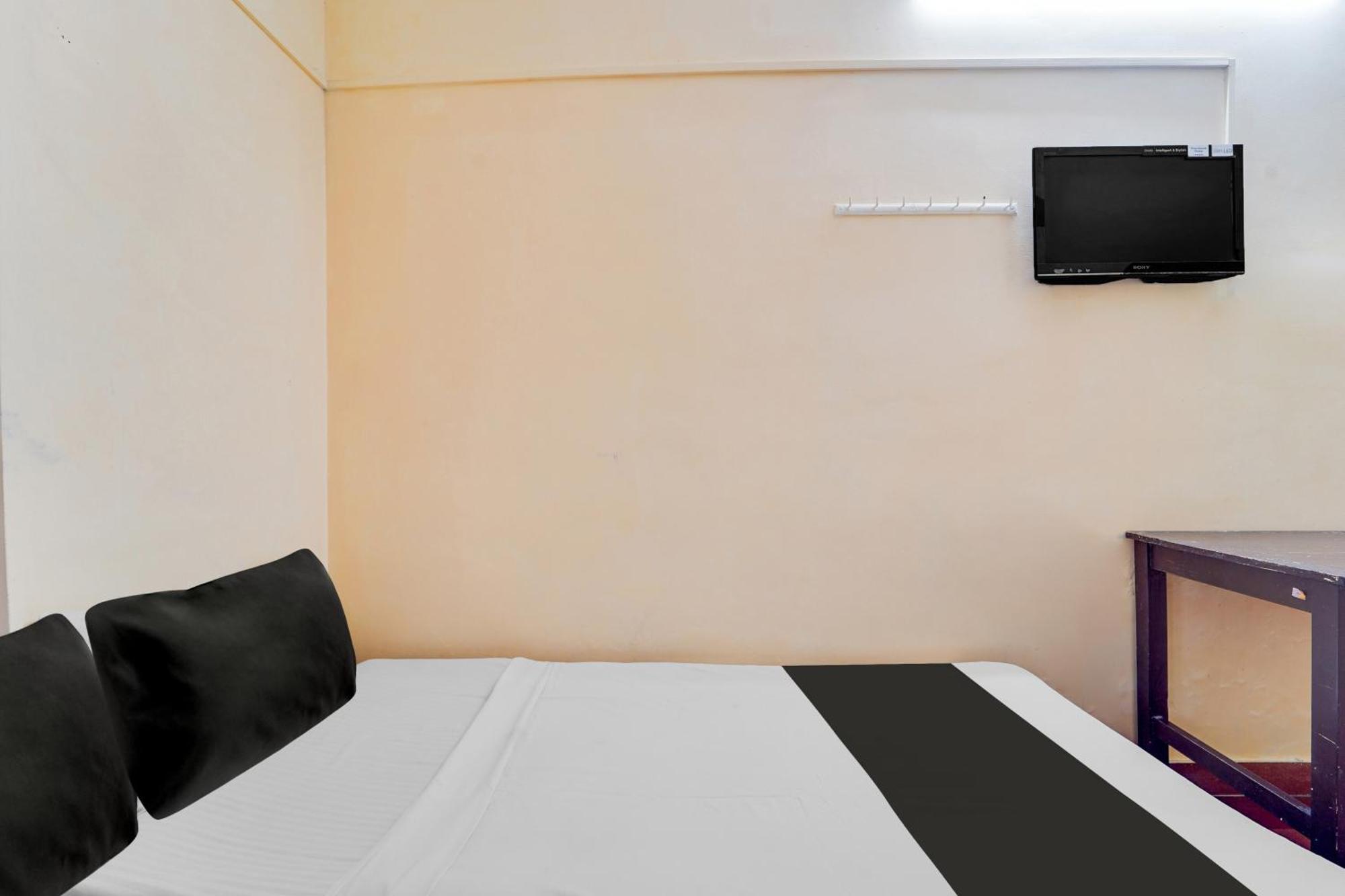 Hotel O Sai Tourist Home Thiruvananthapuram Bagian luar foto