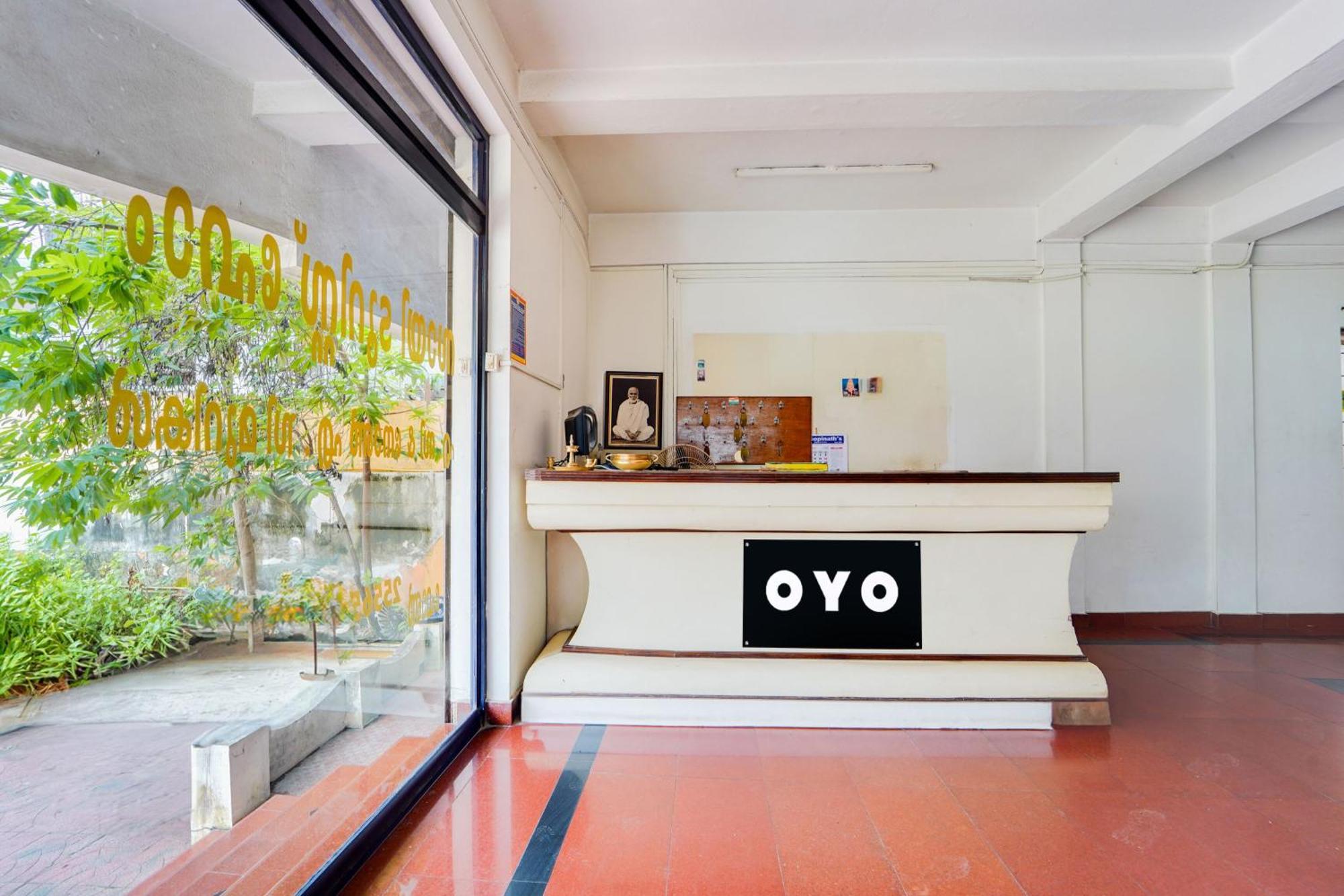 Hotel O Sai Tourist Home Thiruvananthapuram Bagian luar foto